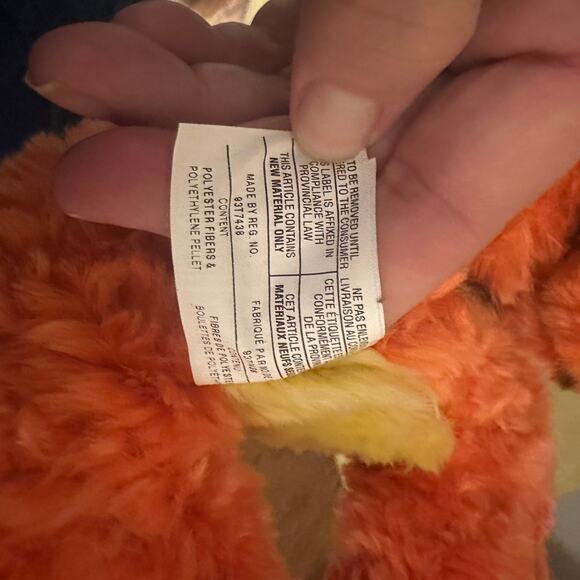 The Disney Store MG Lying TIGGER 14” Orange w/ Black Stripes & Curly Tail. Plush - Picture 6 of 8
